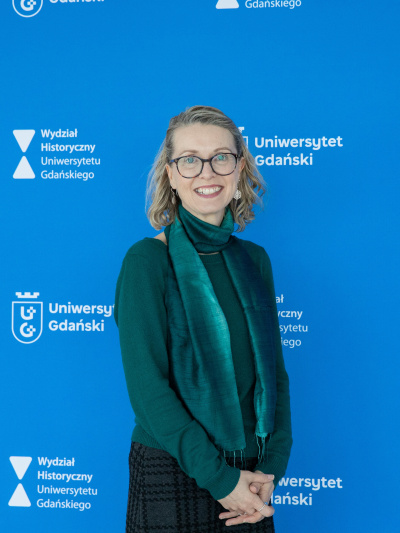 Prof.Elena Woodacre