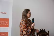 prof. Elena Woodacre
