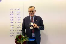 Medal Bene merito et merenti dla Prof. Johna Dunna z Valdosta State University / USA