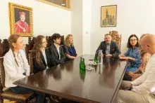Wręczenie dyplomów w konkursie podcastów zorganizowanym dla studentów Wydziału Historycznego i Wydziału Filologicznego UG