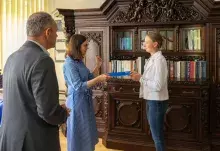 Wręczenie dyplomów w konkursie podcastów zorganizowanym dla studentów Wydziału Historycznego i Wydziału Filologicznego UG
