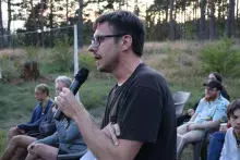 „Im mniej wiem, tym lepiej śpię”? - relacja z popularnonaukowej dyskusji z cyklu „Letnie Spotkania z Nauką”