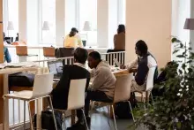 studenci w Bibliotece Uniwersyteckiej UBO w Breście