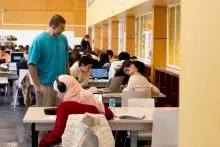 studenci w Bibliotece Uniwersyteckiej UBO w Breście