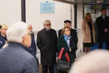 Święto Uniwersytetu Gdańskiego 2026 - zawieszenie flagi kaszubskiej na budynku Wydziału Historycznego