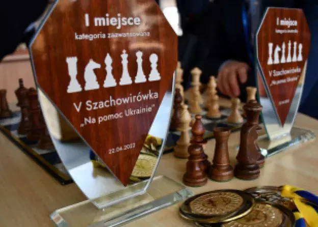 Dni otwarte - V turniej szachowy Szachowirówka wsparciem dla Ukrainy