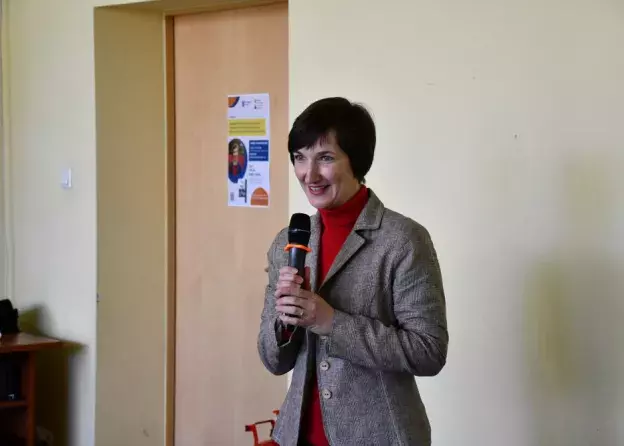 Assoc Prof. Dr Yulia Kiselyova z Charkowskiego Uniwersytetu Narodowego im. Wasyla Karazina…