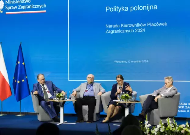Dr hab. Anna Mazurkiewicz, prof. UG gościem na Naradzie Kierowników Placówek Zagranicznych