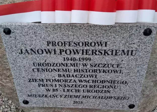 Odsłonięcie tablicy upamiętniającej Profesora Jana Powierskiego (1940-1999)