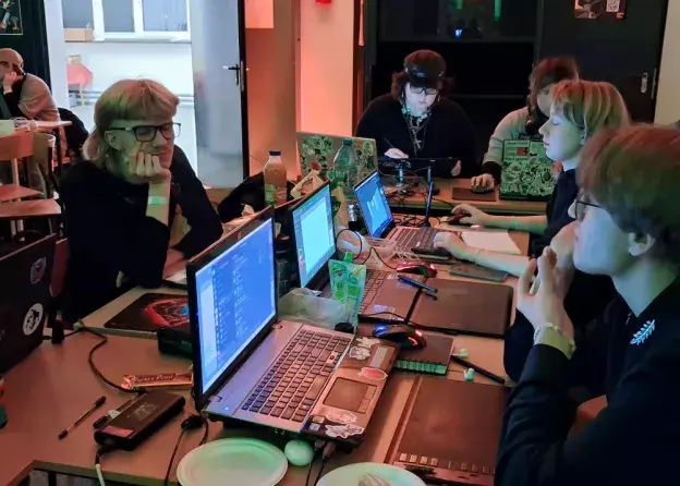 Sukces studentek i studentów kierunku Projektowanie gier historycznych podczas Game Jamu